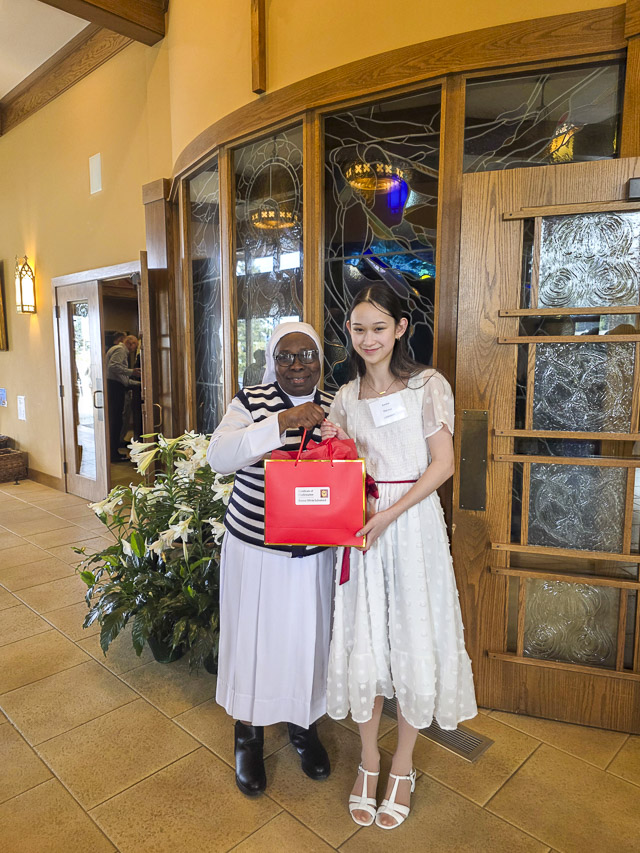 2026-StMary-Confirmation (27 of 28).jpg